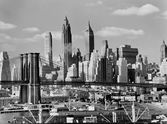 Vue de New York d’origine en noir et blanc avant la colorisation par IA